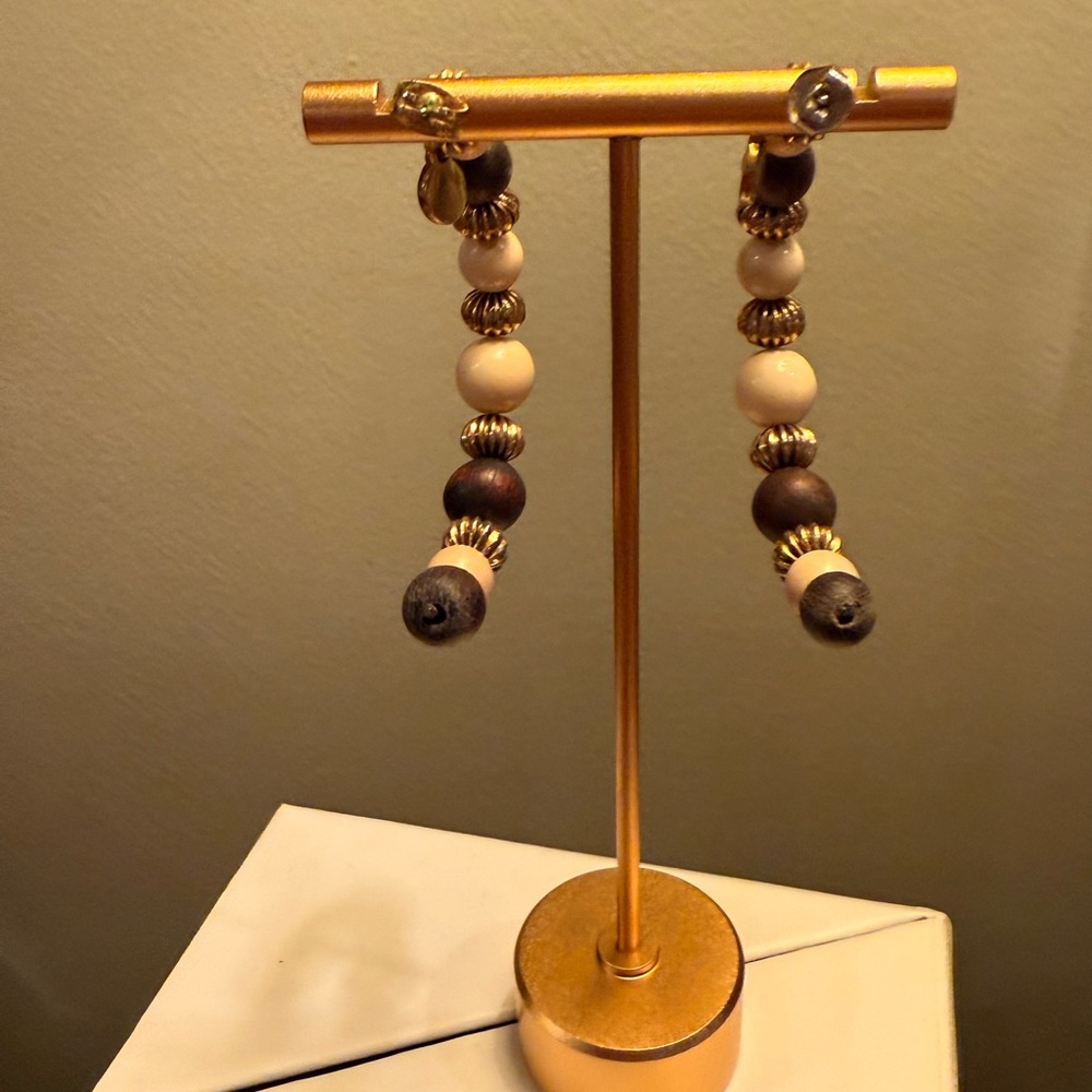 Vintage Y2K Milly Gold/Brown/Cream Dangle Earrings with Beaded Design MSRP $178 - Picture 3 of 7